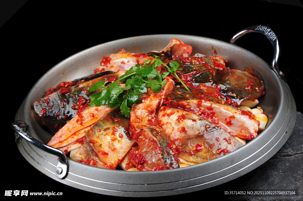 韩式美味辣白菜五花肉锅