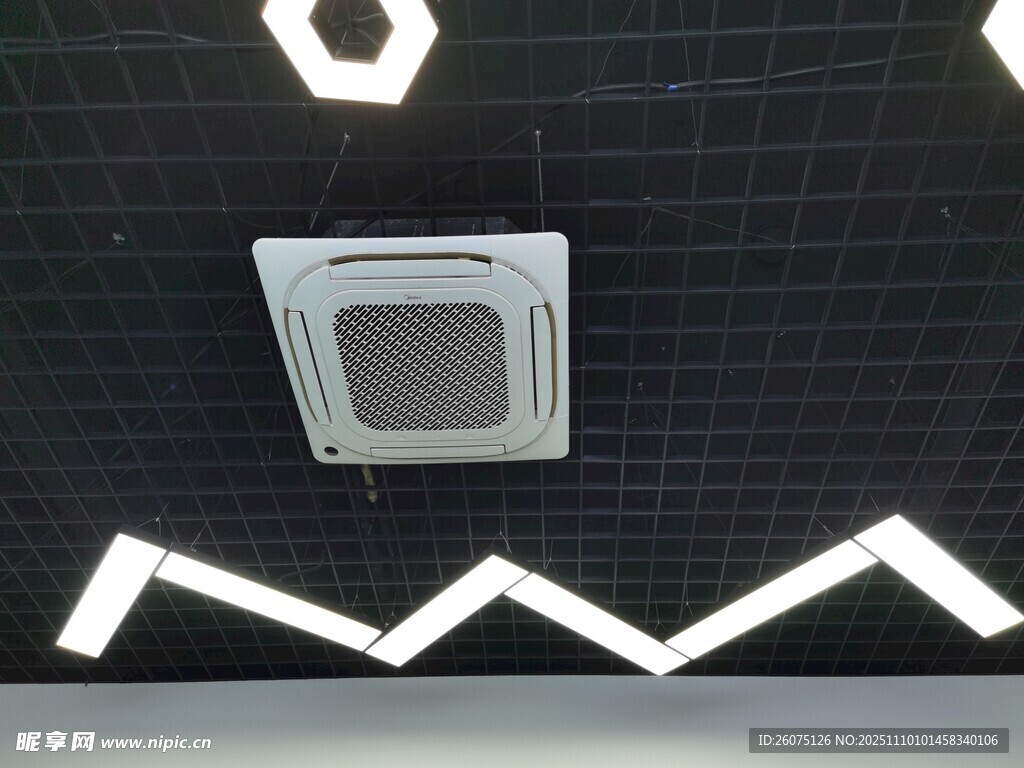 现代风格室内空调与灯光设计