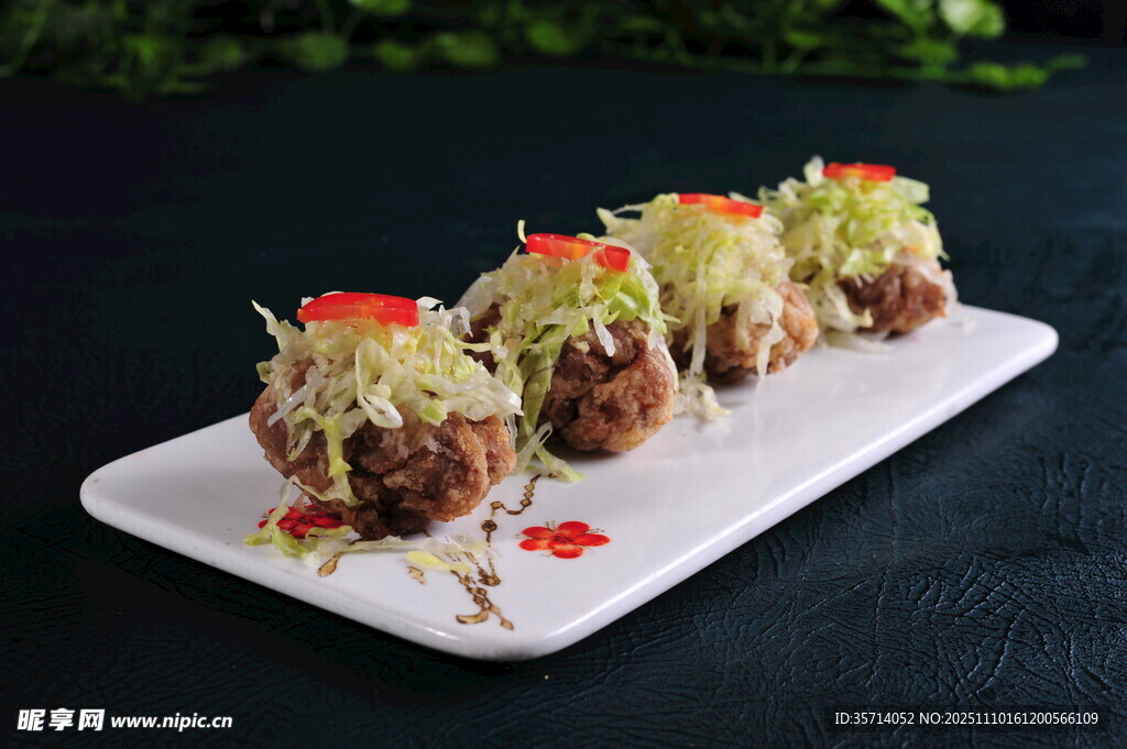 美味创意蔬菜肉类拼盘