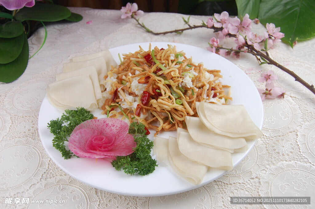 凉拌菜配饼美味新组合