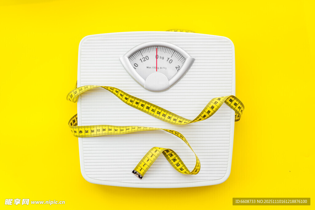 秤上卷尺体重与身材测量