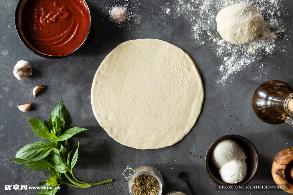 自制披萨食材准备