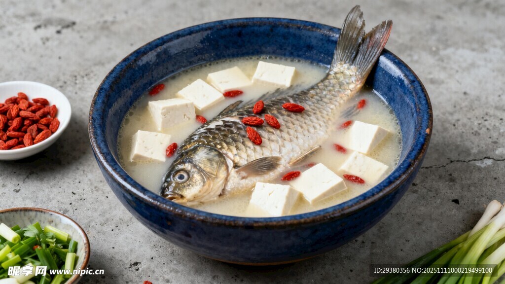 鲫鱼豆腐汤