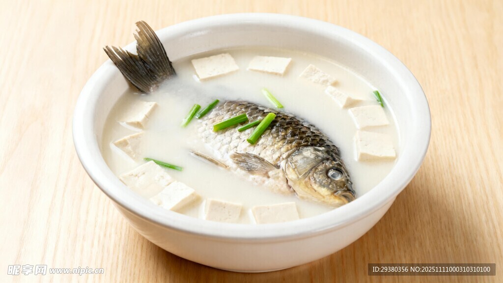 鲫鱼豆腐汤