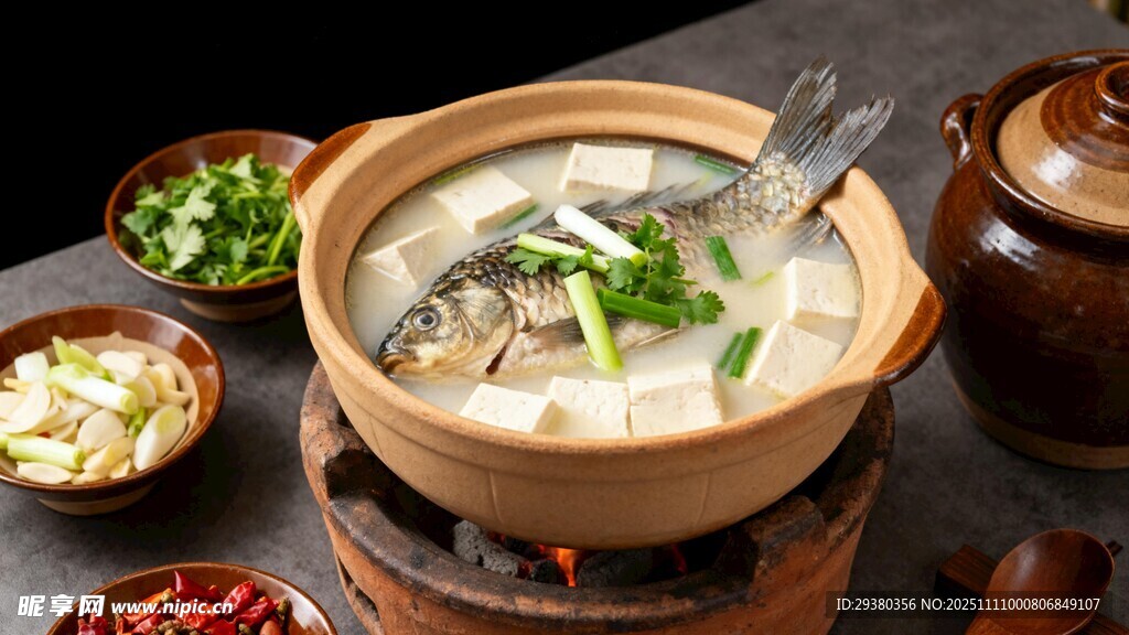鲫鱼豆腐汤