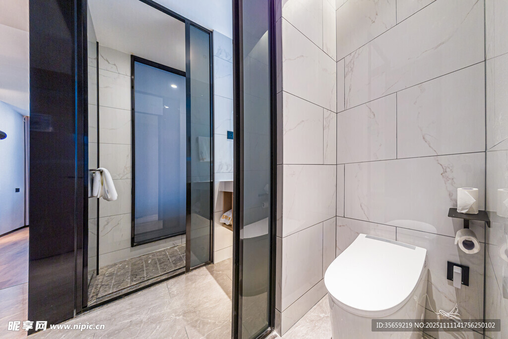 现代简约风卫生间一角