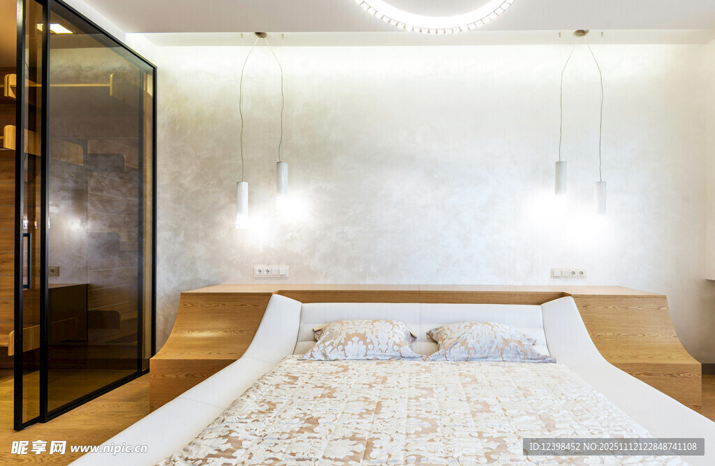 现代简约风卧室温馨场景