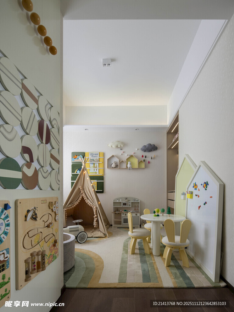 儿童房温馨童趣室内场景