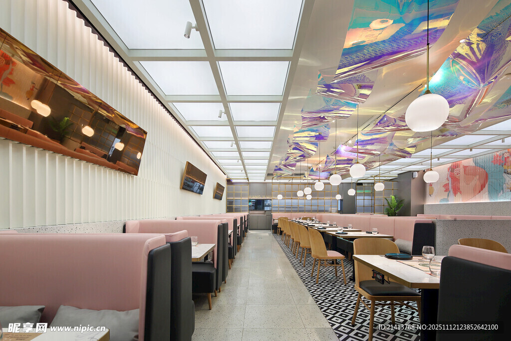 时尚餐厅内部装饰全景