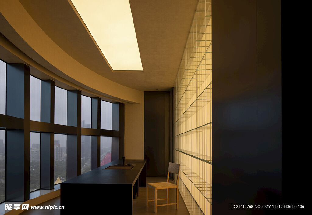 现代风格转角窗室内空间