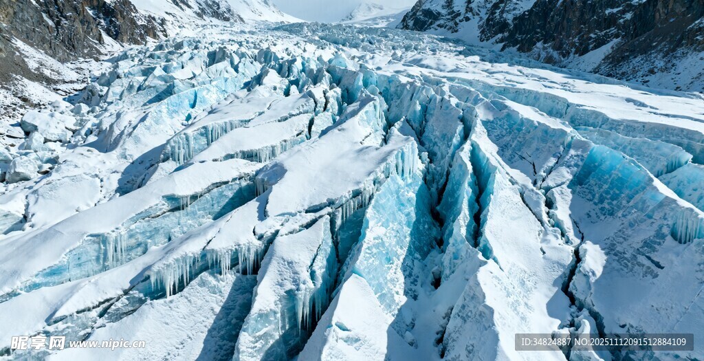 壮观冰川景观