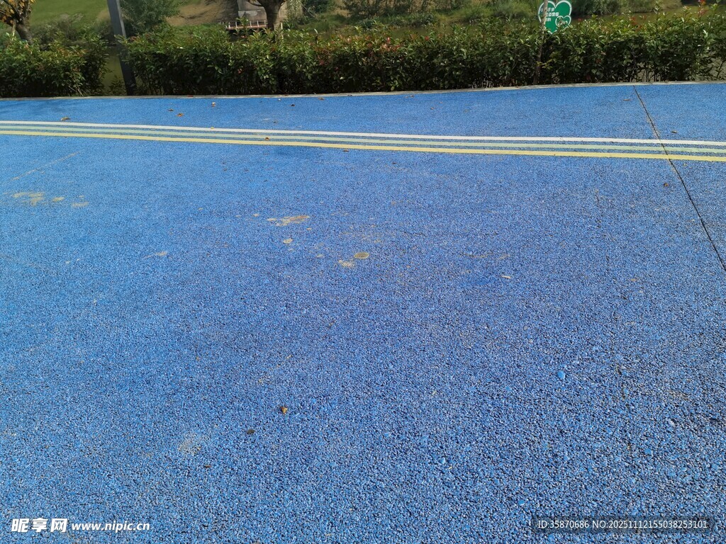 蓝色路面清新户外场景