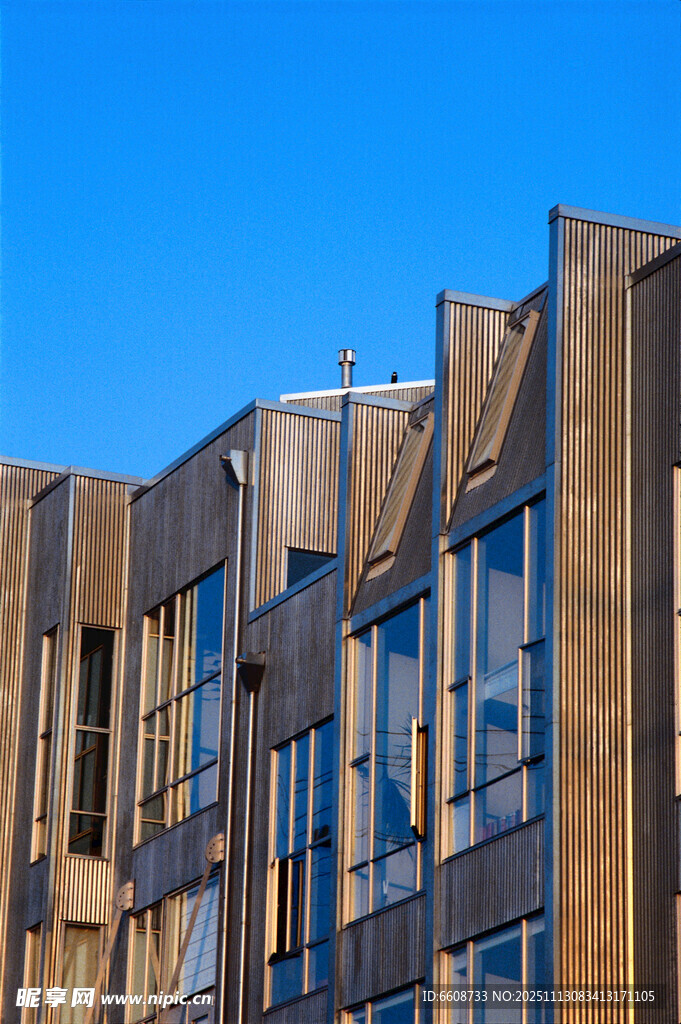 现代风格建筑外观特写