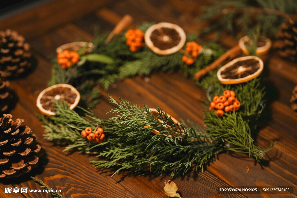 圣诞木质桌面装饰花环