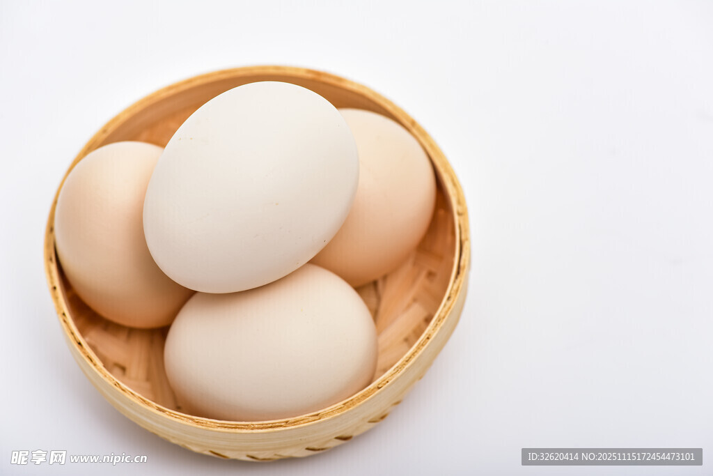 新鲜鸡蛋