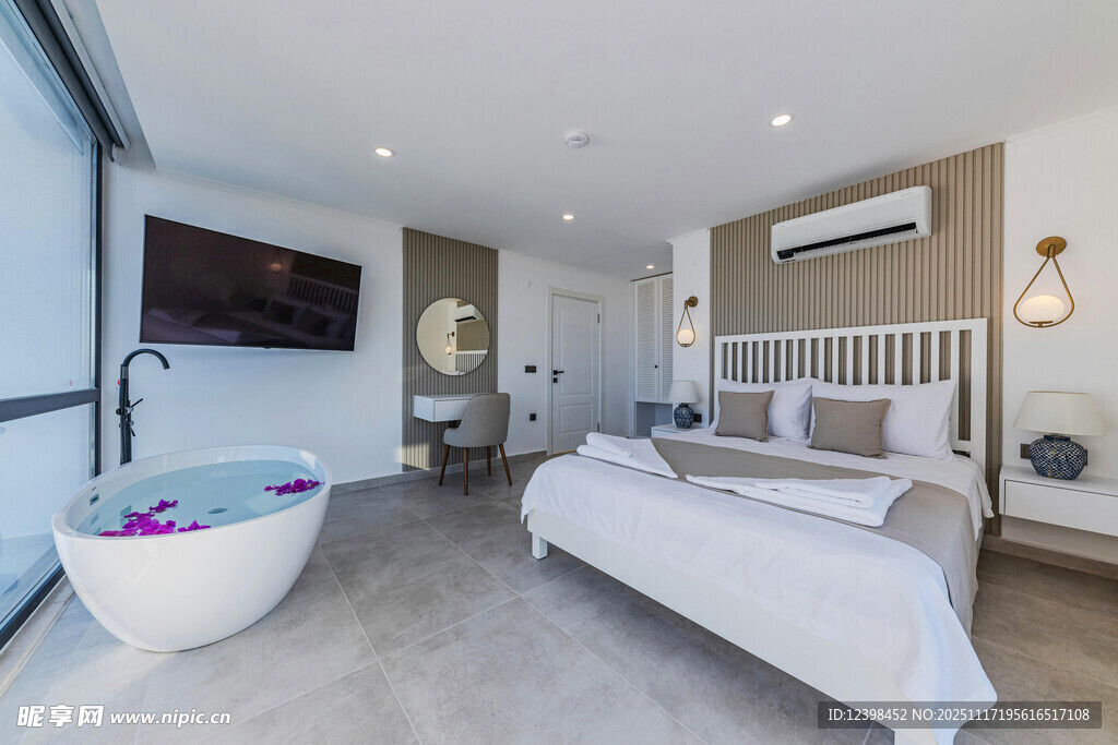 现代简约风豪华卧室空间