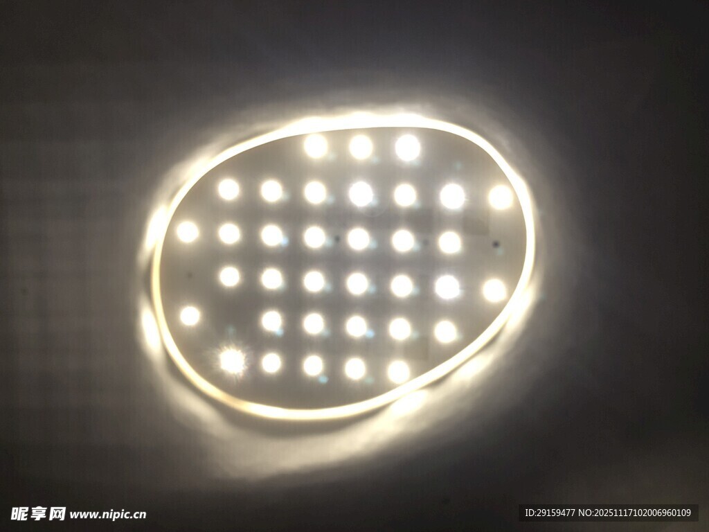 圆形LED灯板特写