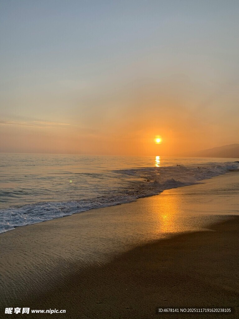 海边日出美景