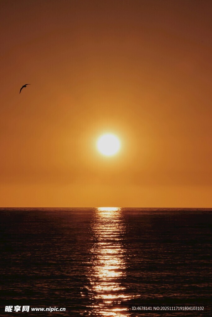 海上日落美景