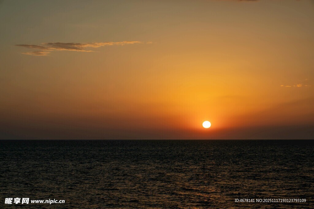 海上日落美景