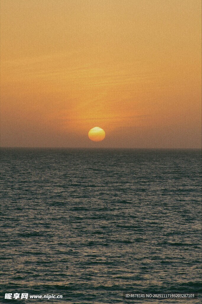 海上落日美景