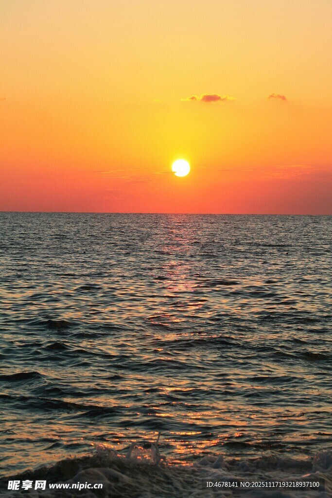 海上日落美景