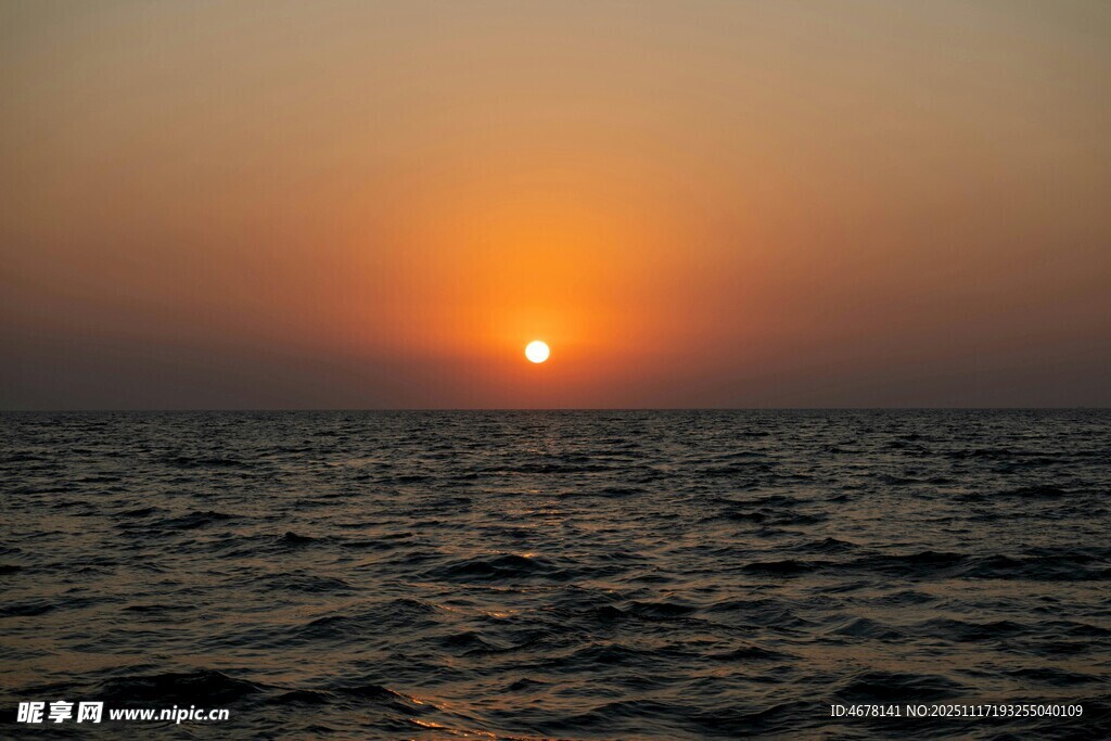 海上日落美景