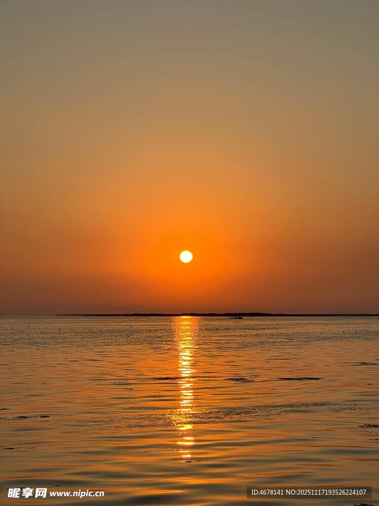海上日落美景