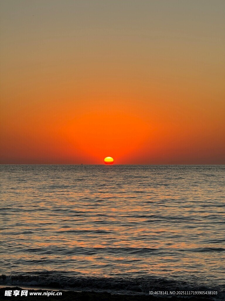 海上日落美景