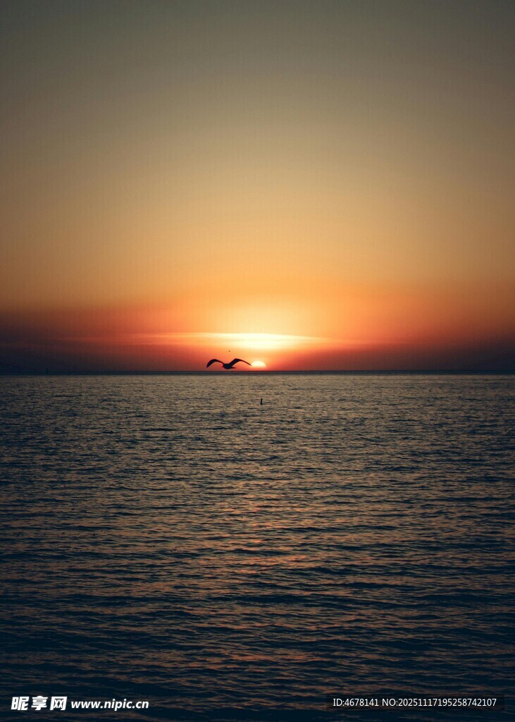 海上日落美景