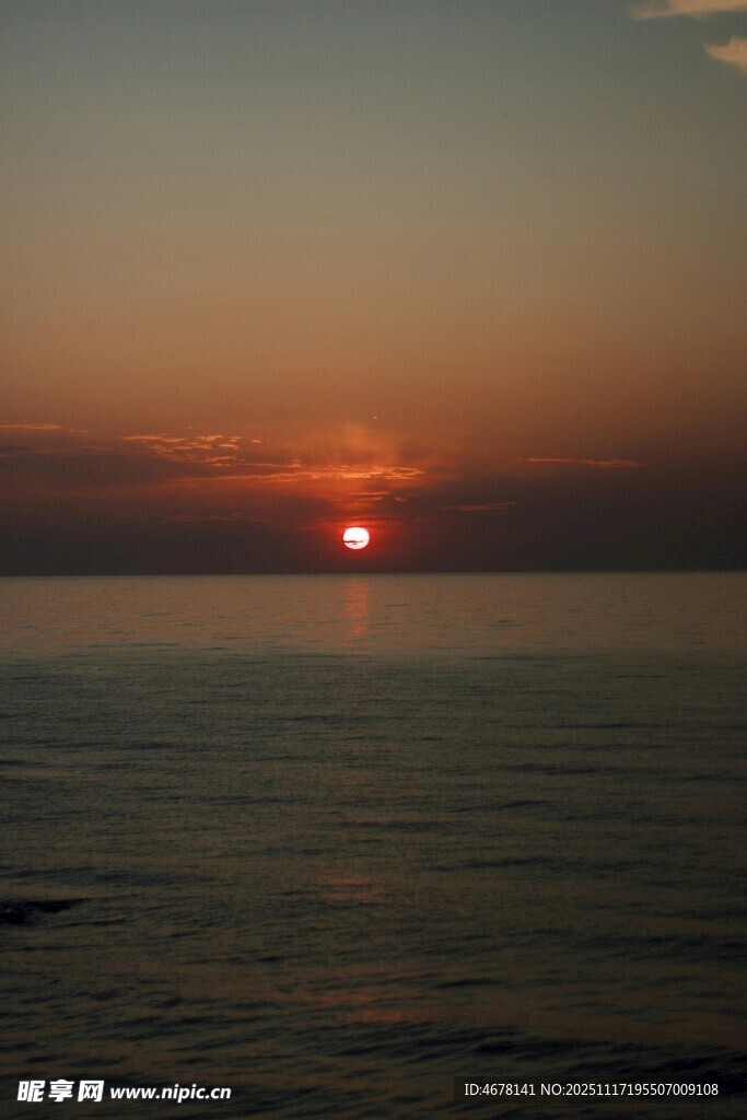 海上日落美景