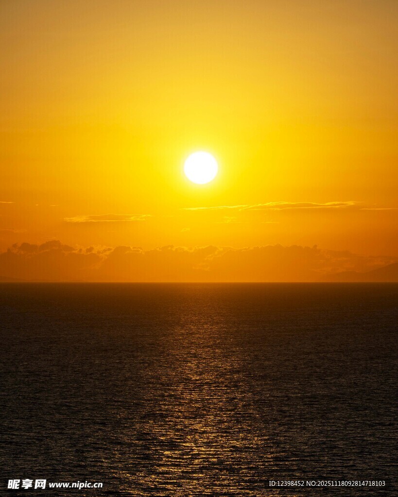 海上日落美景