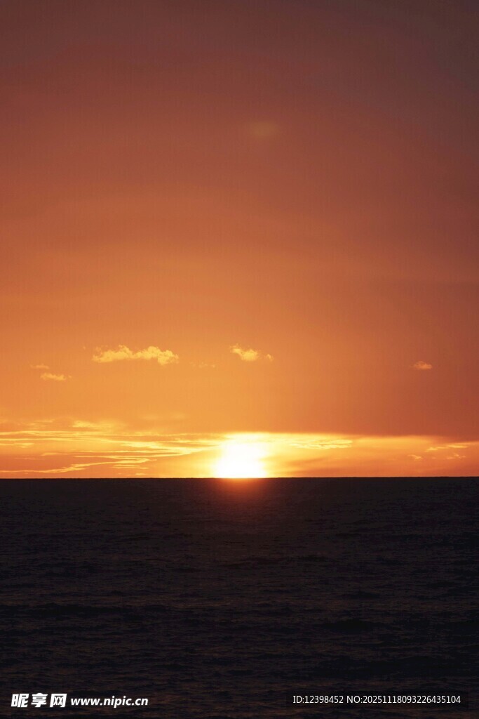 海上壮丽日落美景