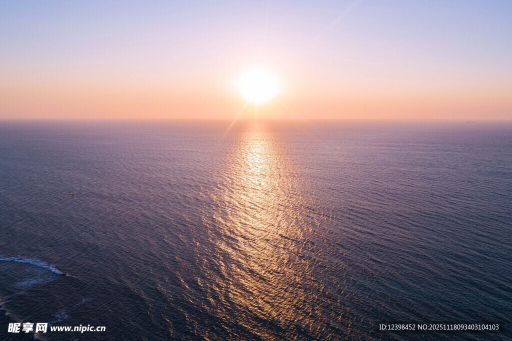 海上日出美景