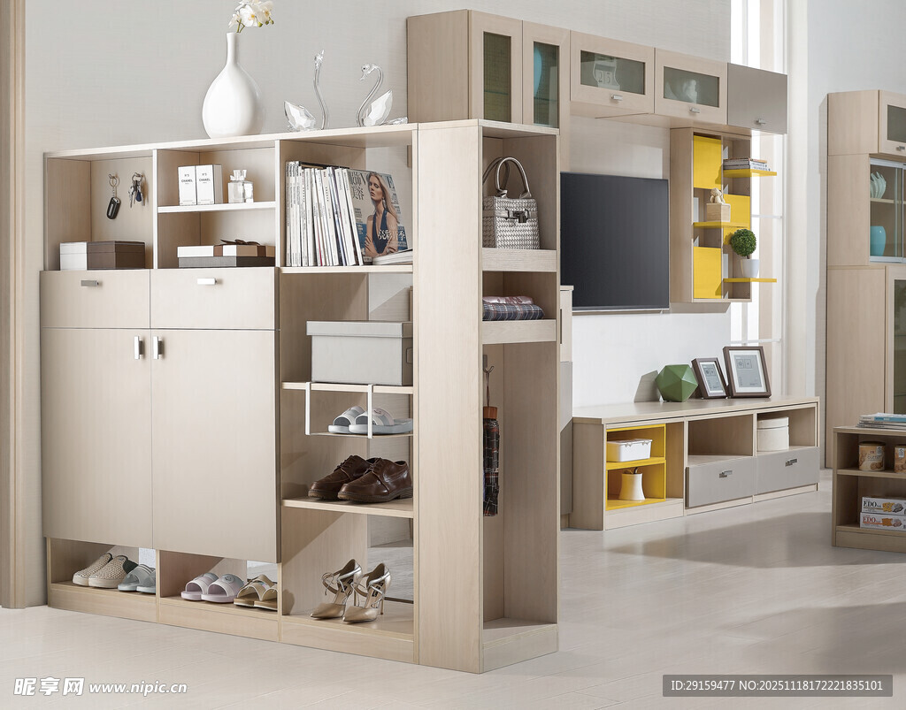 现代简约风格客厅隔断柜