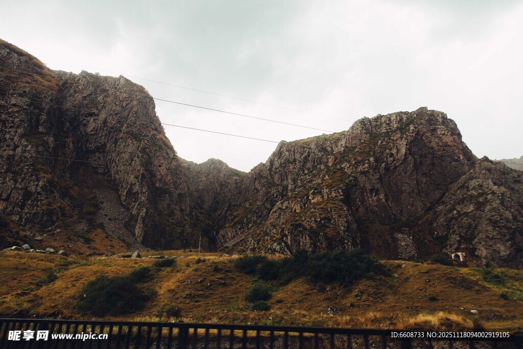 壮丽山景自然之美展现