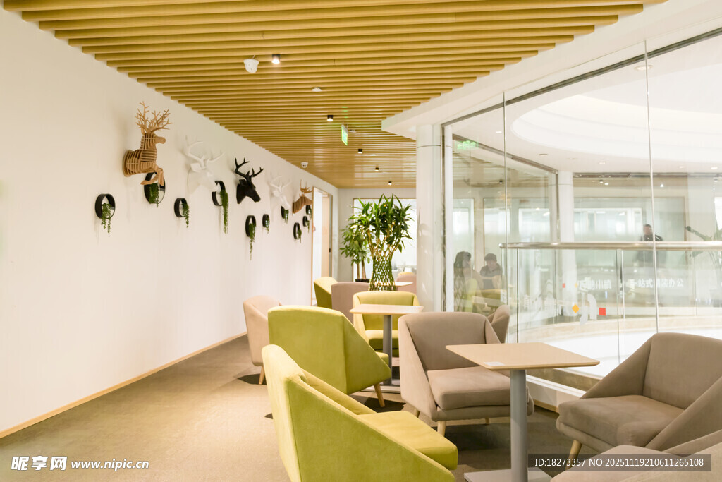 现代简约风室内休闲空间