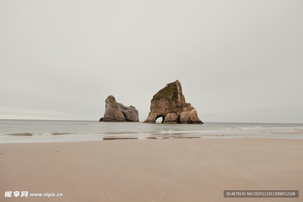 海边独特岩石景观