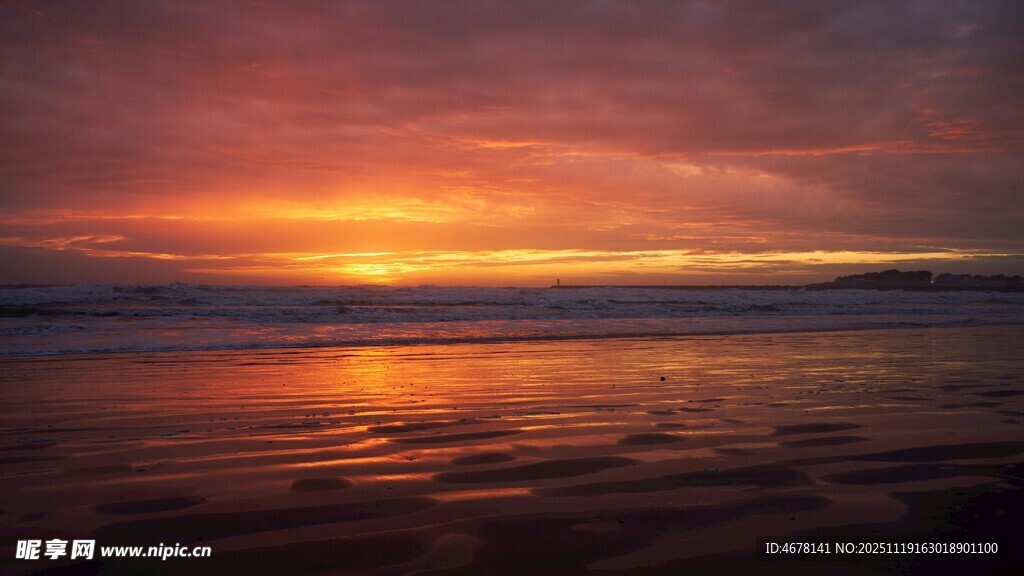 海边绝美日落景象