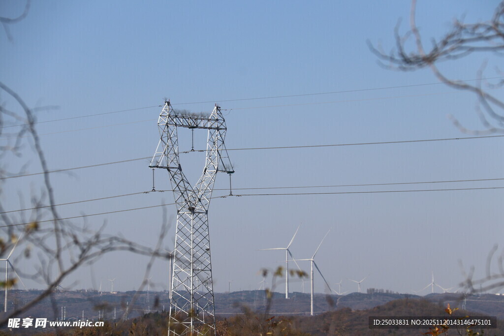 户外高压输电塔景观