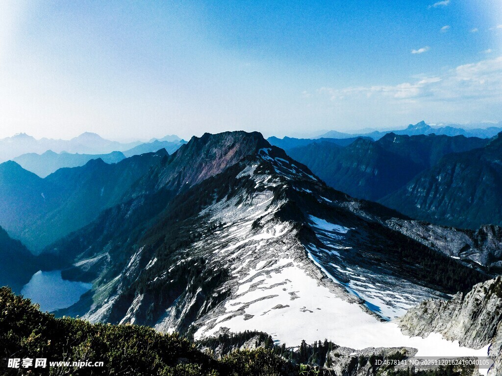 雪山壮丽风光