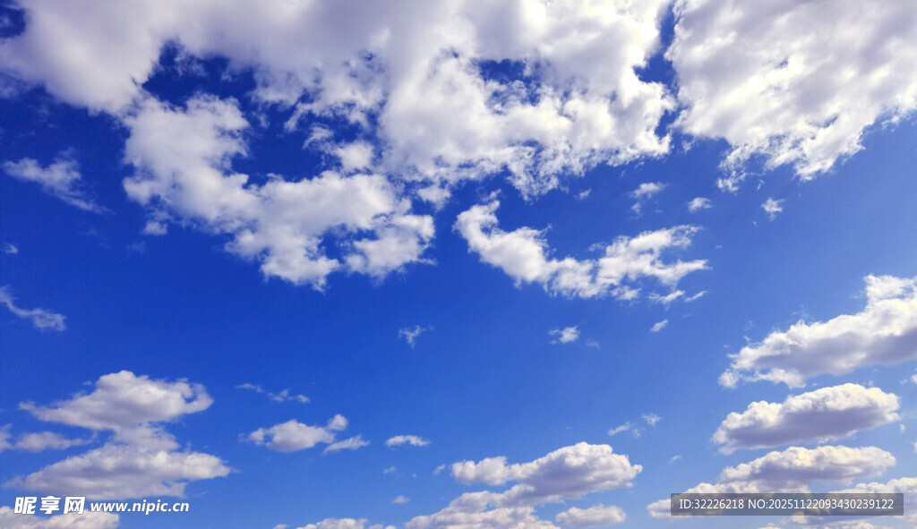 蓝天白云