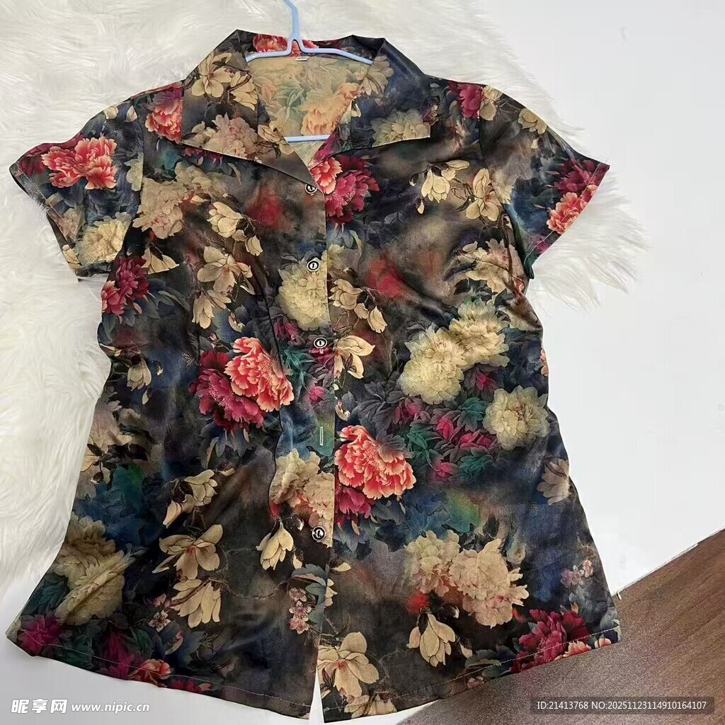 复古花卉印花短袖上衣