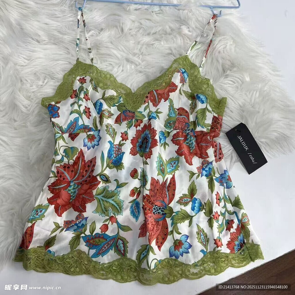 花卉图案吊带衫