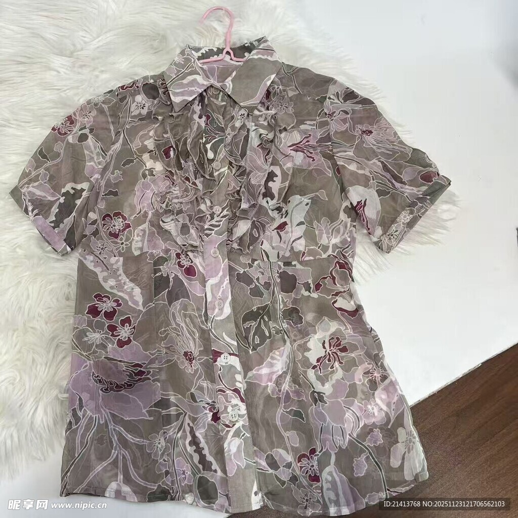 花卉图案短袖衬衫