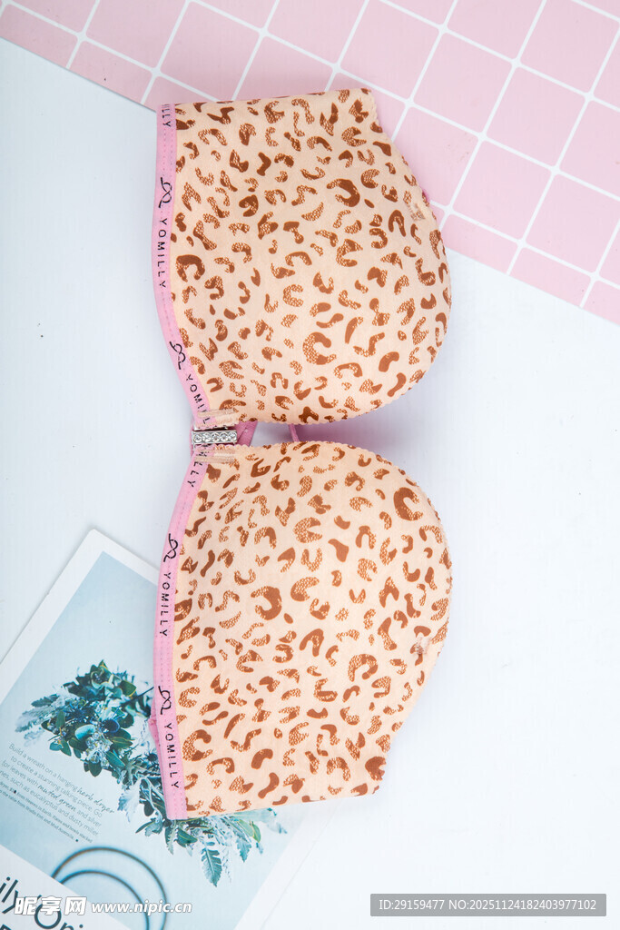 豹纹图案婴儿帽两顶