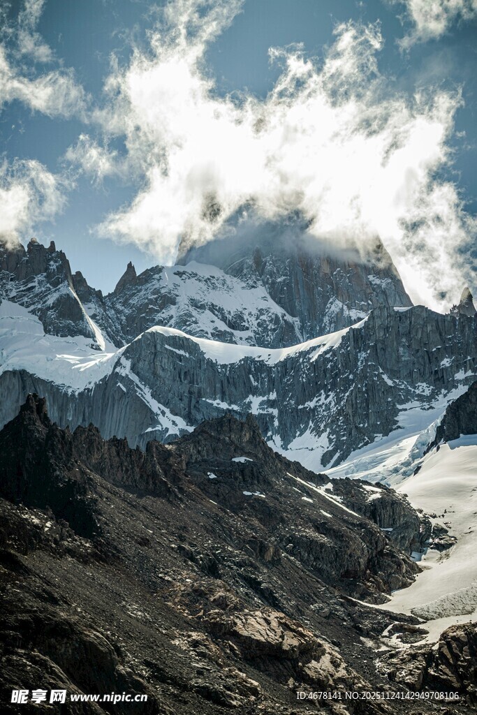 壮丽雪山美景