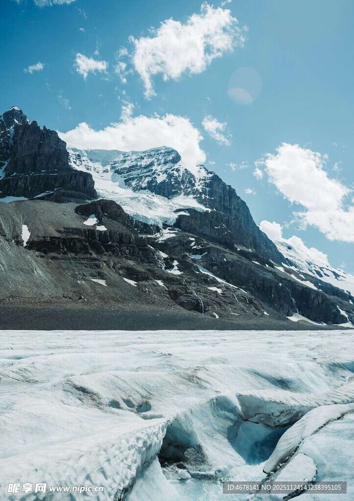 壮丽雪山冰川景观