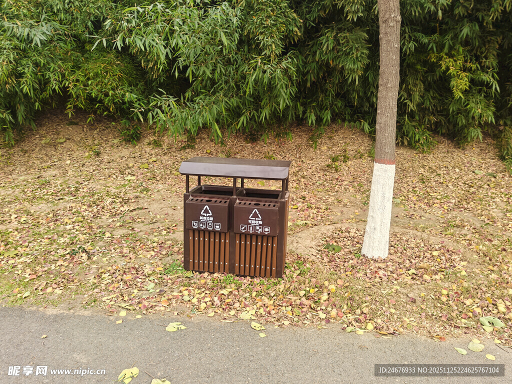 户外双分类垃圾桶