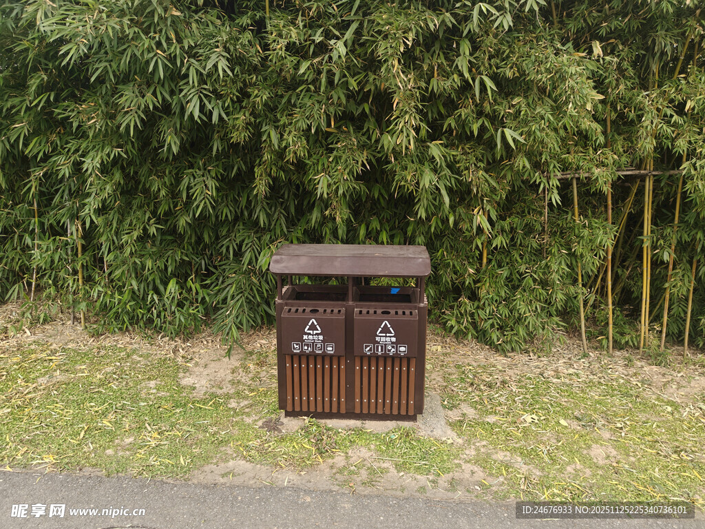 户外双分类垃圾桶